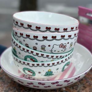 Hello Kitty Bowls